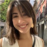 Ingeniera mecánica imparte clases de matemáticas a estudiantes de grados ESO y Bachillerato